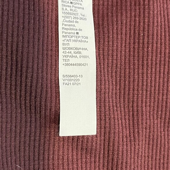 Set of 3! Athleta Aurora Seamless Crop Rib Tanks - Red, Wine, Lavender - Large - Picture 11 of 13